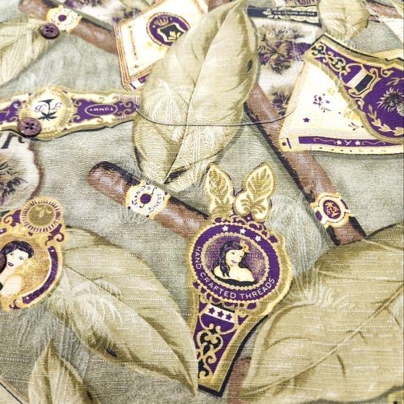 Tommy Bahama Mens Shirt‎ Size M 100% Silk Short Sleeves Button Up Cigars Prints - Picture 6 of 8